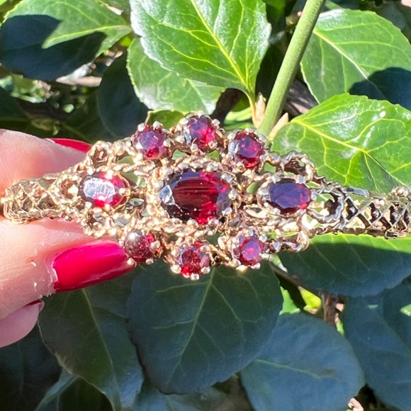 VINTAGE 14K YELLOW GOLD GARNET FILIGREE DESIGN BANGLE BRACELET CUSTOM UNIQUE - Picture 12 of 16